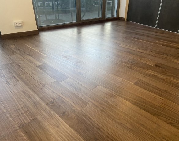 Parkiet Hajnówka: orzech amerykański 5g hdf